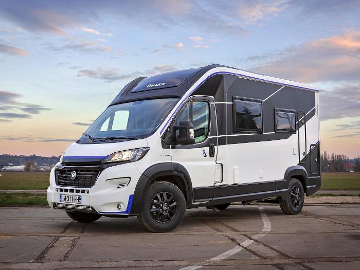 Chausson X550: cross between camper van and semi-integrated vehicle