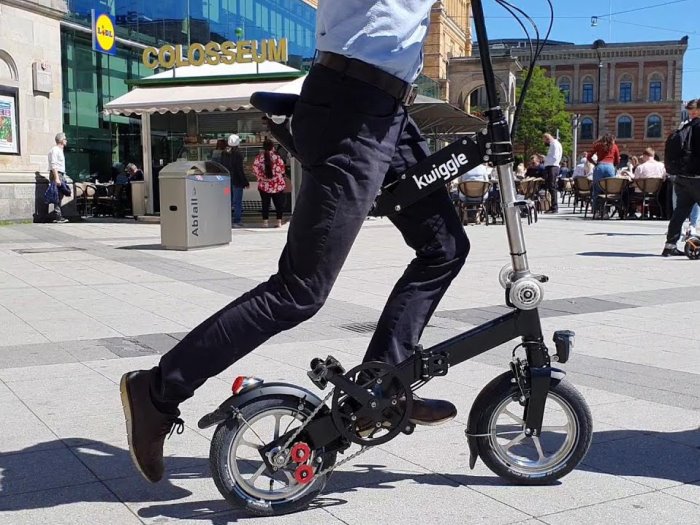 The Kwiggle: the world's smallest folding bicycle